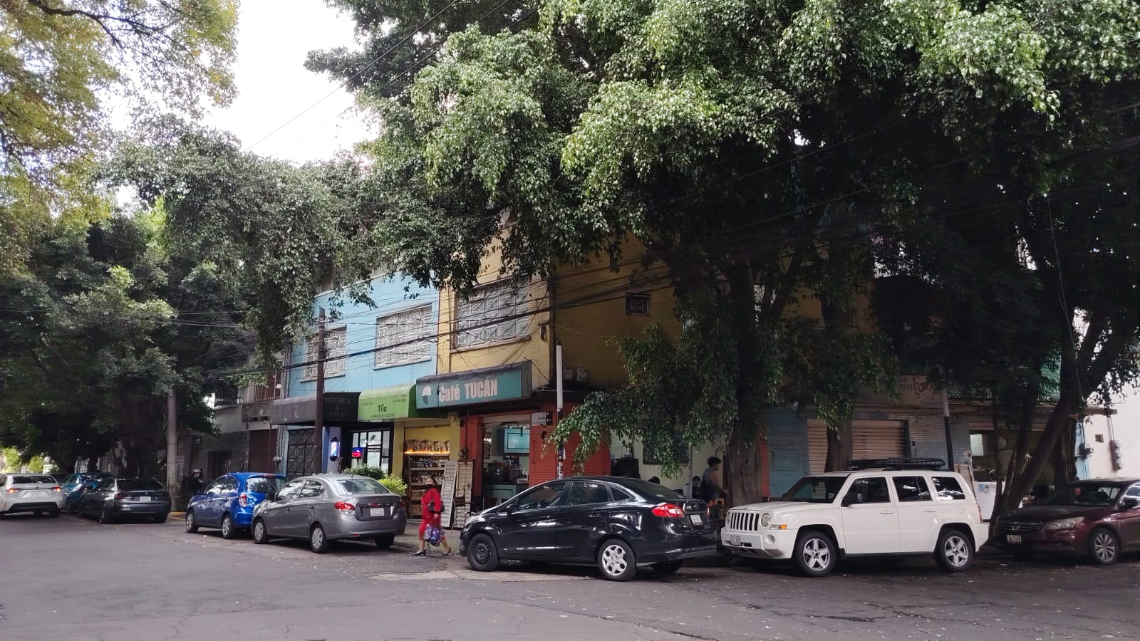 Locales
